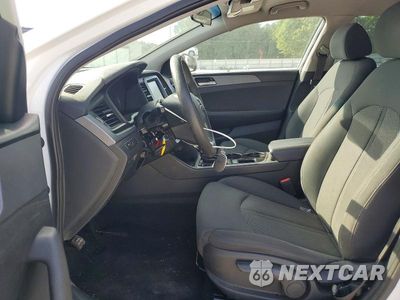Zdjęcie 7 z 12 samochodu: 2019 HYUNDAI SONATA SE VIN:5NPE24AF6KH730124 - miniatura