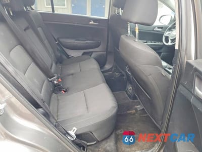 Zdjęcie 11 z 13 samochodu: 2019 KIA SPORTAGE LX VIN:KNDPMCAC7K7551825 - miniatura