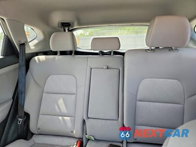 Zdjęcie 10 z 13 samochodu: 2017 HYUNDAI TUCSON SPORT VIN:KM8J3CA24HU374561 - miniatura