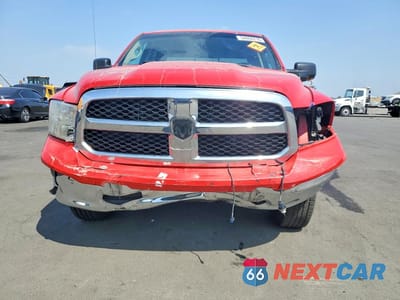 Piąte zdjęcie samochodu w środku: 2020 RAM 1500 CLASSIC SLT VIN:1C6RR6TT3LS134331 - miniatura