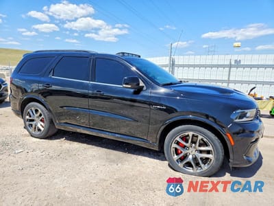 Czwarte zdjęcie samochodu z boku: 2023 DODGE DURANGO R VIN:1C4SDJCT0PC605461 - miniatura