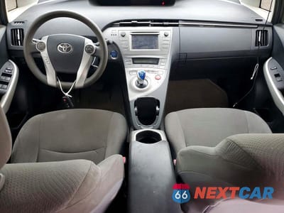 Zdjęcie 8 z 12 samochodu: 2012 TOYOTA PRIUS TWO VIN:JTDKN3DUXC1580543 - miniatura
