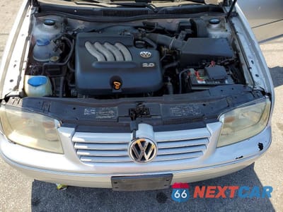 Zdjęcie 11 z 12 samochodu: 2004 VOLKSWAGEN JETTA S VIN:3VWSA69M94M093082 - miniatura