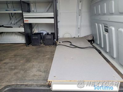 Zdjęcie 11 z 14 samochodu: 2015 CHEVROLET EXPRESS G2500 VIN:1GCWGFCF8F1161093 - miniatura