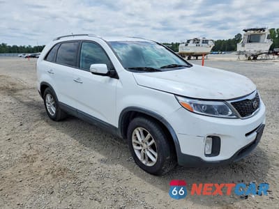 Czwarte zdjęcie samochodu z boku: 2014 KIA SORENTO LX VIN:5XYKT3A65EG464648 - miniatura