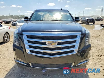 Piąte zdjęcie samochodu w środku: 2017 CADILLAC ESCALADE LUXURY VIN:1GYS3BKJ9HR132595 - miniatura