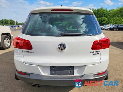 Zdjęcie 6 z 13 samochodu: 2013 VOLKSWAGEN TIGUAN S VIN:WVGBV3AX9DW619444 - miniatura