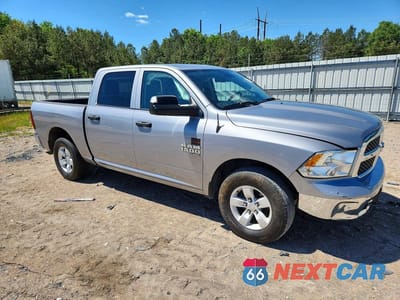 Czwarte zdjęcie samochodu z boku: 2022 RAM 1500 CLASSIC SLT VIN:1C6RR6LG7NS192660 - miniatura