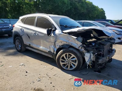 Czwarte zdjęcie samochodu z boku: 2018 HYUNDAI TUCSON SEL PLUS VIN:KM8J33A49JU635951 - miniatura