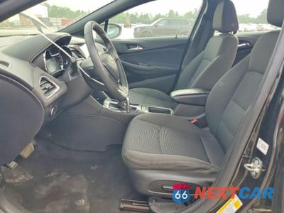 Zdjęcie 7 z 12 samochodu: 2018 CHEVROLET CRUZE LT VIN:1G1BE5SM0J7142552 - miniatura