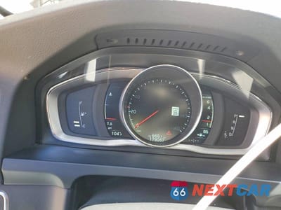 Zdjęcie 9 z 12 samochodu: 2016 VOLVO V60 CROSS COUNTRY PLATINUM VIN:YV4612HM6G1003397 - miniatura