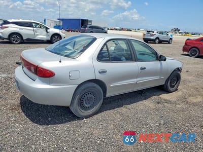Trzecie zdjęcie samochodu z tyłu: 2004 CHEVROLET CAVALIER LS VIN:1G1JF52F147323528 - miniatura