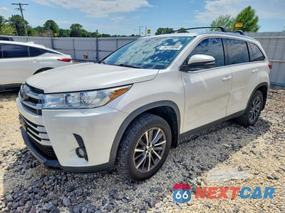 2019 TOYOTA HIGHLANDER XLE 5TDJZRFH3KS998009 - główne zdjęcie licytacji z USA - miniatura