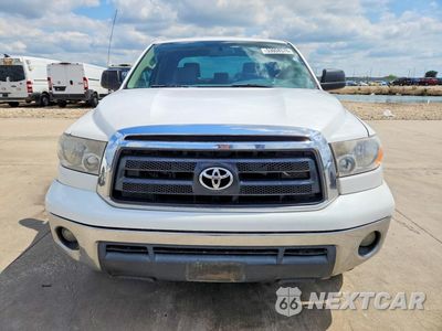 Piąte zdjęcie samochodu w środku: 2011 TOYOTA TUNDRA DOUBLE CAB SR5 VIN:5TFUM5F18BX022387 - miniatura