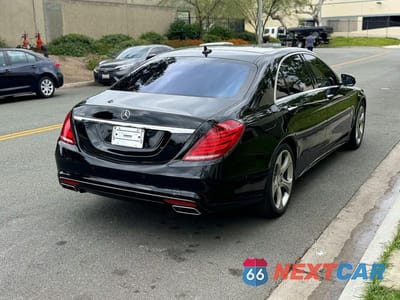 Czwarte zdjęcie samochodu z boku: 2015 MERCEDES-BENZ S 550 VIN:WDDUG8CB4FA080159 - miniatura