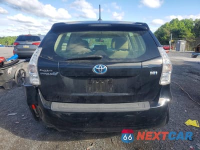 Zdjęcie 6 z 12 samochodu: 2012 TOYOTA PRIUS V THREE VIN:JTDZN3EU0C3119403 - miniatura