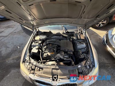 Zdjęcie 7 z 10 samochodu: 2011 BMW 335 XI VIN:WBAPL5C57BA742397 - miniatura