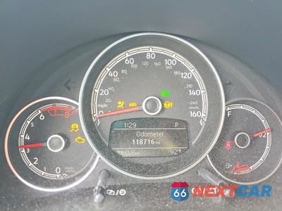 Zdjęcie 9 z 13 samochodu: 2018 VOLKSWAGEN BEETLE S VIN:3VW5DAAT8JM516630 - miniatura