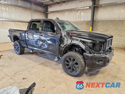 Czwarte zdjęcie samochodu z boku: 2023 RAM 2500 BIG HORN VIN:3C6UR5DJ2PG589721 - miniatura
