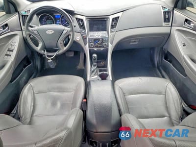 Zdjęcie 8 z 12 samochodu: 2012 HYUNDAI SONATA HYBRID VIN:KMHEC4A49CA046961 - miniatura