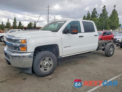 2019 CHEVROLET SILVERADO C2500 HEAVY DUTY 1GC1CREG6KF198086 - główne zdjęcie licytacji z USA - miniatura