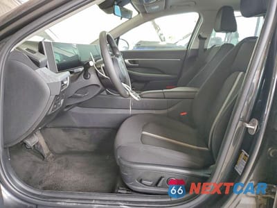 Zdjęcie 7 z 12 samochodu: 2025 HYUNDAI SONATA SEL VIN:KMHL64JA8SA461949 - miniatura