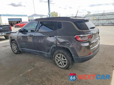 Drugie zdjęcie samochodu z przodu: 2021 JEEP COMPASS SPORT VIN:3C4NJCAB1MT514372 - miniatura