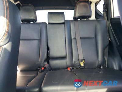 Zdjęcie 10 z 13 samochodu: 2018 TOYOTA RAV4 SE VIN:JTMNFREV2JJ198363 - miniatura