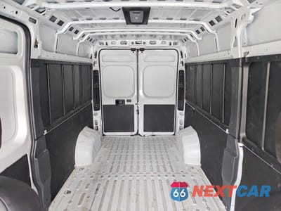 Zdjęcie 10 z 14 samochodu: 2026 RAM PROMASTER 2500 2500 HIGH VIN:3C6LRVDG0TE151804 - miniatura