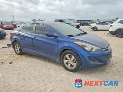 Czwarte zdjęcie samochodu z boku: 2015 HYUNDAI ELANTRA SE VIN:5NPDH4AE0FH575867 - miniatura