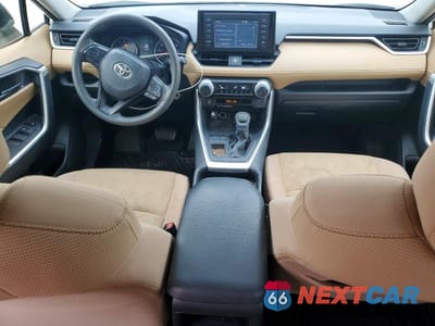 Zdjęcie 8 z 12 samochodu: 2019 TOYOTA RAV4 LE VIN:JTMH1RFVXKJ006943 - miniatura