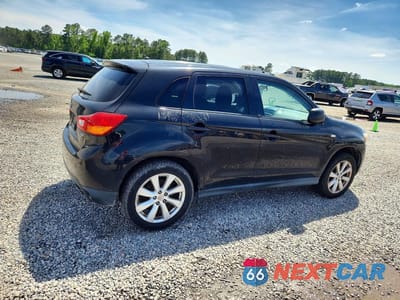 Trzecie zdjęcie samochodu z tyłu: 2014 MITSUBISHI OUTLANDER SPORT ES VIN:4A4AP3AU2EE022796 - miniatura