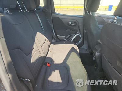 Zdjęcie 11 z 13 samochodu: 2018 JEEP RENEGADE LATITUDE VIN:ZACCJBBB1JPJ14148 - miniatura