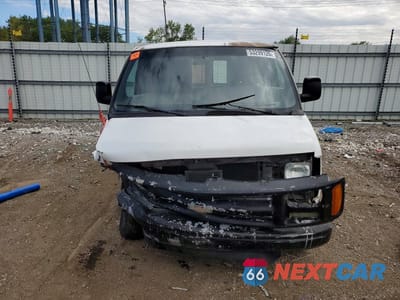 Piąte zdjęcie samochodu w środku: 2002 CHEVROLET EXPRESS G2500 VIN:1GCGG25R821169614 - miniatura