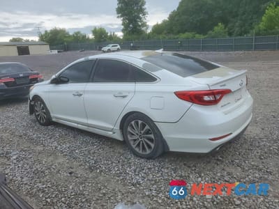 Drugie zdjęcie samochodu z przodu: 2015 HYUNDAI SONATA SPORT VIN:5NPE34AF0FH103969 - miniatura