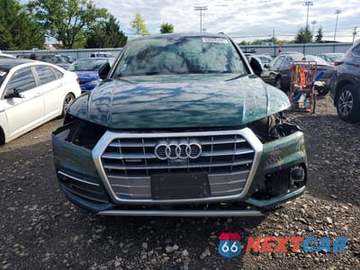 Piąte zdjęcie samochodu w środku: 2020 AUDI Q5 PRESTIGE VIN:WA1CNAFY3L2086845 - miniatura