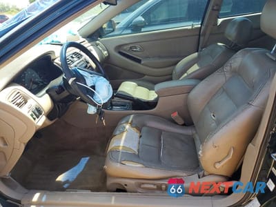 Zdjęcie 7 z 12 samochodu: 1999 HONDA ACCORD EX VIN:1HGCG3279XA001903 - miniatura