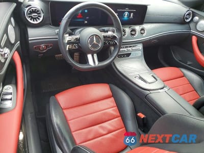 Zdjęcie 8 z 12 samochodu: 2021 MERCEDES-BENZ E 450 VIN:W1K1J5JB4MF156937 - miniatura