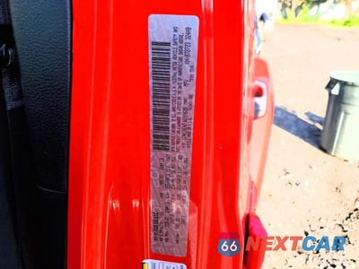 Zdjęcie 12 z 12 samochodu: 2018 JEEP WRANGLER UNLIMITED SAHARA VIN:1C4HJXEN7JW199639 - miniatura
