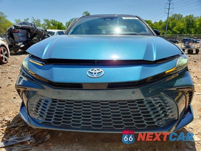 Piąte zdjęcie samochodu w środku: 2025 TOYOTA CAMRY XSE VIN:4T1DBADK1SU003235 - miniatura