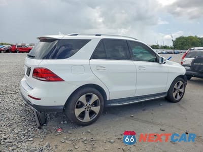 Trzecie zdjęcie samochodu z tyłu: 2018 MERCEDES-BENZ GLE 350 VIN:4JGDA5JBXJB192265 - miniatura