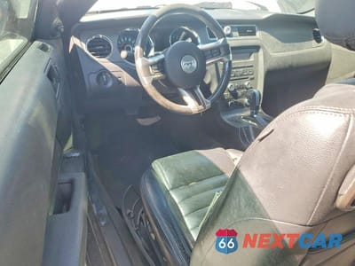 Zdjęcie 8 z 12 samochodu: 2014 FORD MUSTANG VIN:1ZVBP8AM0E5330782 - miniatura