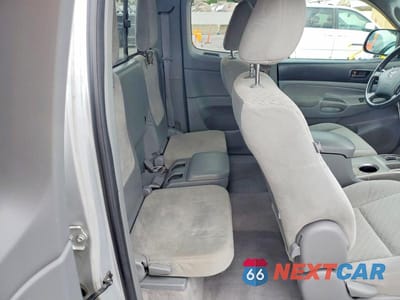 Zdjęcie 10 z 12 samochodu: 2010 TOYOTA TACOMA ACCESS CAB VIN:5TETX4CNXAZ715098 - miniatura