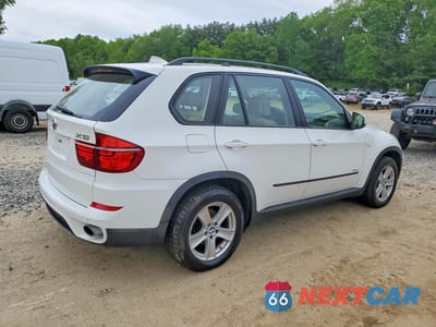 Trzecie zdjęcie samochodu z tyłu: 2012 BMW X5 XDRIVE35I VIN:5UXZV4C51CL755019 - miniatura