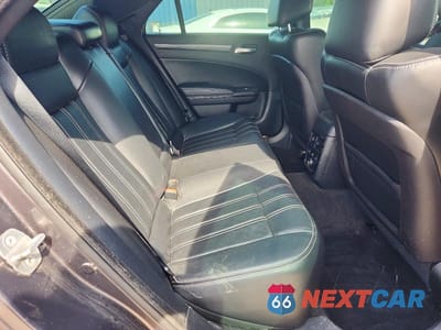 Zdjęcie 10 z 12 samochodu: 2014 CHRYSLER 300 S VIN:2C3CCAGG5EH273729 - miniatura