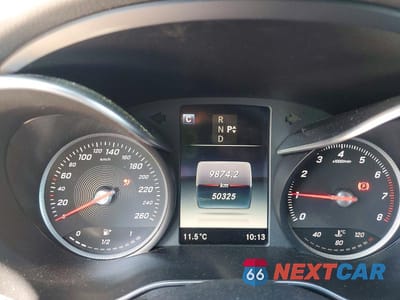 Zdjęcie 9 z 12 samochodu: 2018 MERCEDES-BENZ C 300 4MATIC VIN:55SWF4KB0JU257191 - miniatura