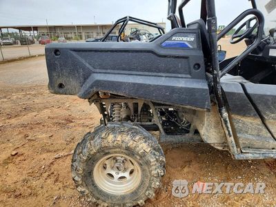 Zdjęcie 6 z 10 samochodu: 2017 HONDA SXS700M UTILITY VEHICLE VIN:1HFVE02N6H4303083 - miniatura