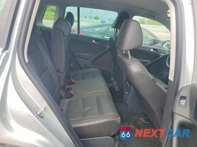 Zdjęcie 11 z 14 samochodu: 2014 VOLKSWAGEN TIGUAN S VIN:WVGBV3AX0EW580132 - miniatura