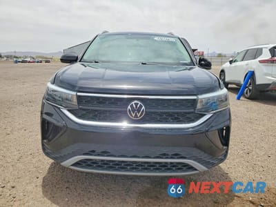 Piąte zdjęcie samochodu w środku: 2022 VOLKSWAGEN TAOS SE VIN:3VVRX7B22NM036742 - miniatura
