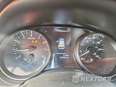 Zdjęcie 9 z 12 samochodu: 2017 NISSAN ROGUE SPORT SL VIN:JN1BJ1CR4HW139582 - miniatura